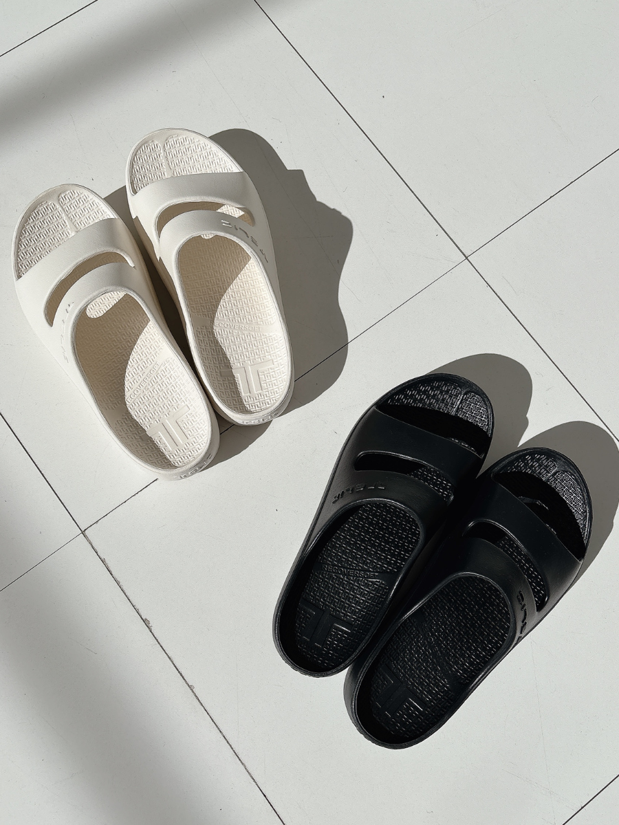 TELIC×ALBOVEコラボアイテム W-STRAP/厚底リカバリーサンダル(252010