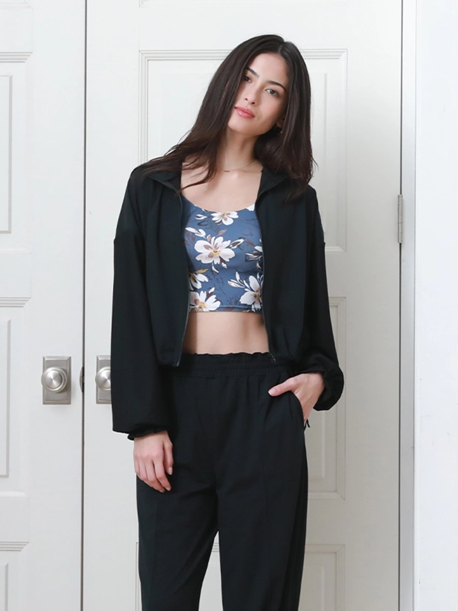 ALBOVE(アルヴォーブ)について｜整う、美しさ。ウェルネス・ヨガウェア