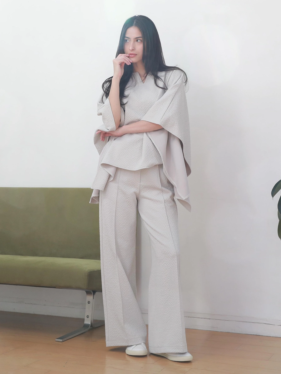 綺麗❗️ケープ アルパカシャギー フリル チェック ポンチョ 近年 ヴァレンティノ FLORAL WOOL-BLEND CAPE