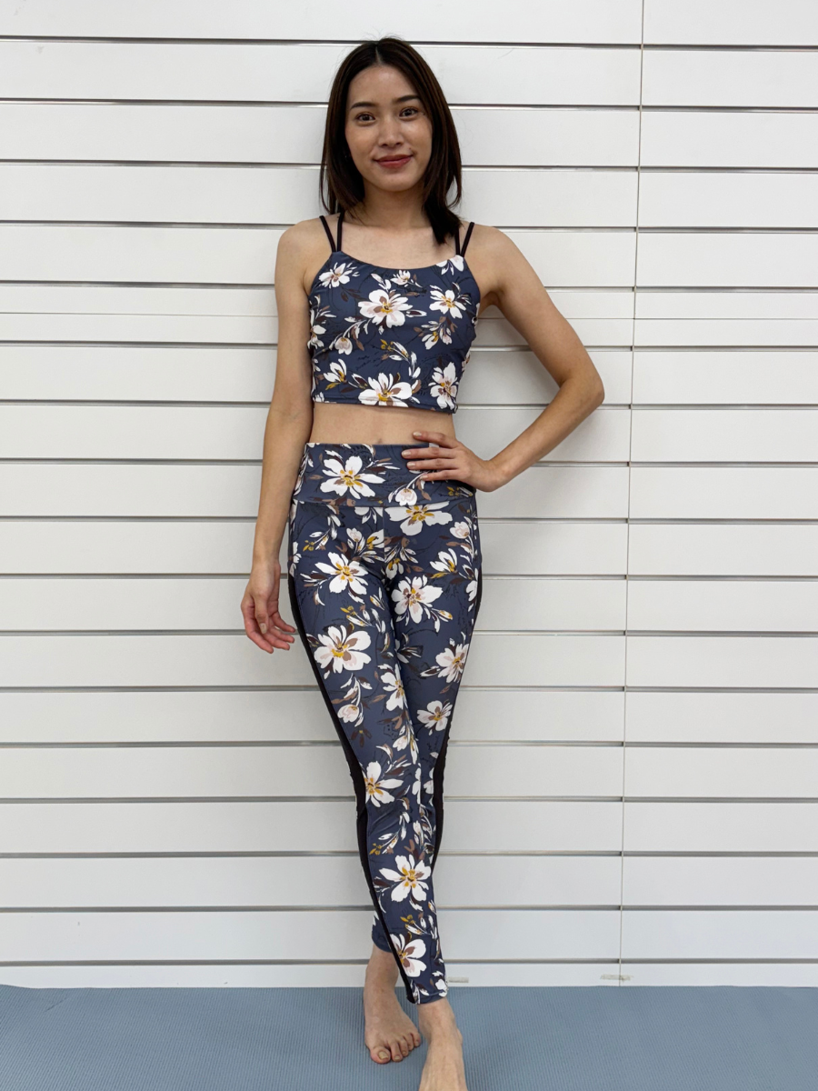 同じシリーズのフルレギンスとコーディネート